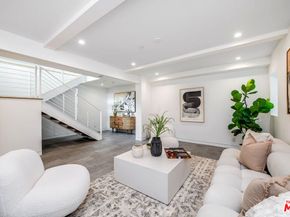 1620 Electric Avenue, Venice CA 90291