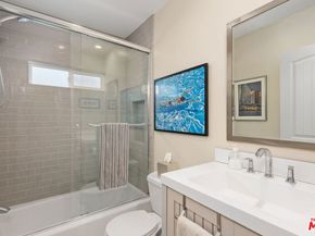 5618 Saint Clair Avenue, Valley Village CA 91607