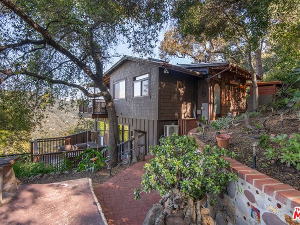 19963 Observation Drive, Topanga CA 90290