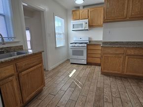 6141 Hazeltine Avenue, Van Nuys CA 91401