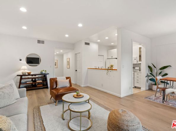 8180 Manitoba Street 102, Playa Del Rey CA 90293