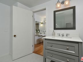 4170 Crisp Canyon Road, Sherman Oaks CA 91403