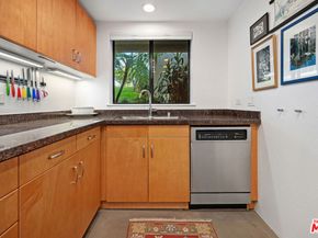 2960 Neilson Way 103, Santa Monica CA 90405