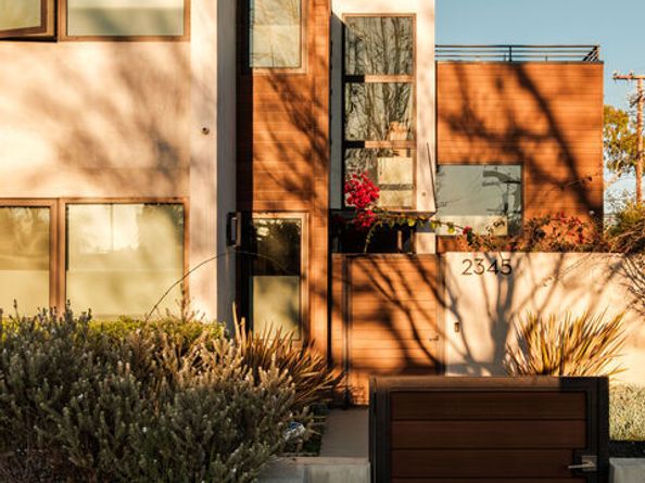2345 27th Street, Santa Monica CA 90405