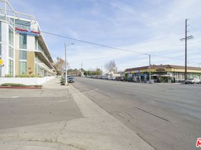 2415 N Gates Street, Los Angeles CA 90031