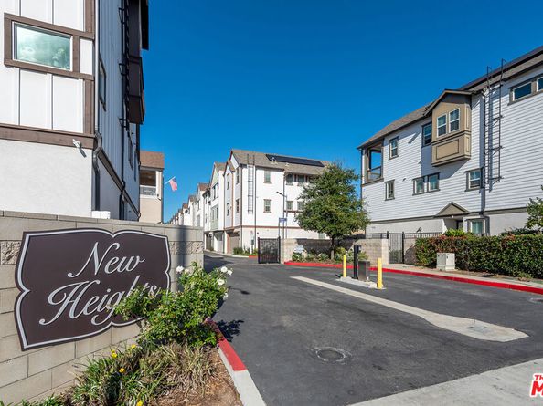 8315 N Peyton Way, West Hills CA 91304