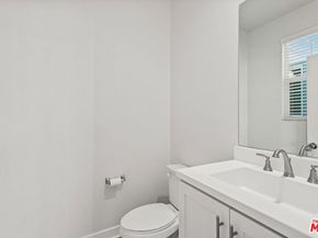 8315 N Peyton Way, West Hills CA 91304