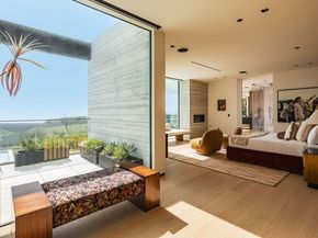 6889 Dume Drive, Malibu CA 90265