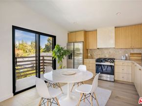 14664 Valley Vista Boulevard, Sherman Oaks CA 91403