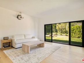 14664 Valley Vista Boulevard, Sherman Oaks CA 91403