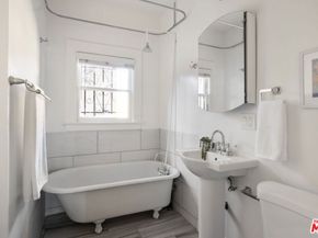 211 S Burlington Avenue, Los Angeles CA 90057