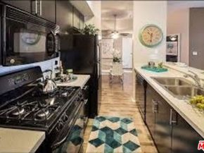 1443 N Fuller Avenue, Los Angeles CA 90046