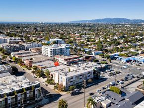 12411 Pacific Avenue 101, Los Angeles CA 90066