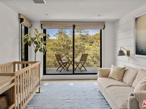 2785 Laurel Canyon Place, Los Angeles CA 90046