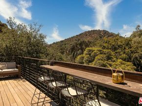 2785 Laurel Canyon Place, Los Angeles CA 90046