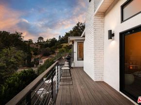 2785 Laurel Canyon Place, Los Angeles CA 90046