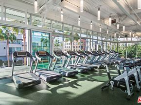 13045 Pacific 120, Los Angeles CA 90094