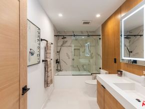 3914 Fredonia Drive, Los Angeles CA 90068