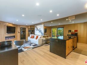 3914 Fredonia Drive, Los Angeles CA 90068