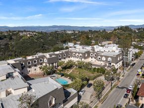 2385 Roscomare Road E17, Los Angeles CA 90077