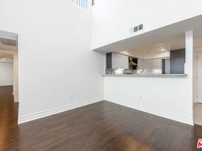 1353 N Fuller Avenue PH7, Los Angeles CA 90046