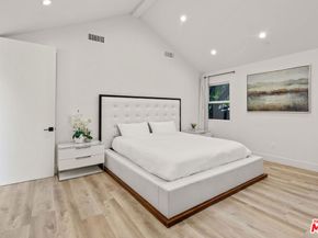 6743 Colgate Avenue, Los Angeles CA 90048