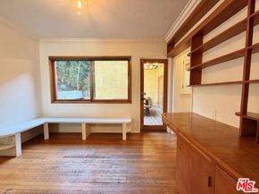 208 S Westmoreland Avenue, Los Angeles CA 90004