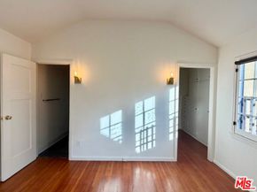 208 S Westmoreland Avenue, Los Angeles CA 90004