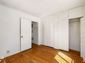 704 17th Street, Santa Monica CA 90402