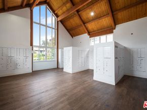 6605 Green Valley Circle 109, Culver City CA 90230