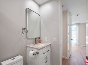 6605 Green Valley Circle 109, Culver City CA 90230