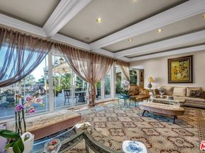 10810 Via  Verona Street, Los Angeles CA 90077