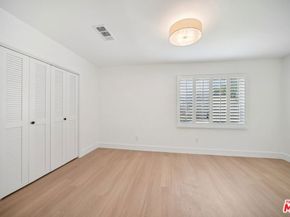 8061 Hesperia Avenue, Reseda CA 91335