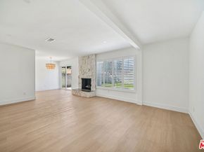 8061 Hesperia Avenue, Reseda CA 91335