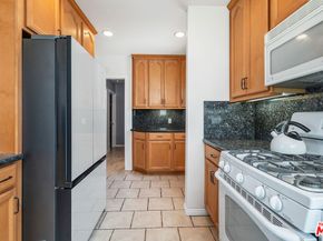 2144 N Pepper Street, Burbank CA 91505