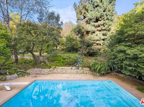 1150 Stone Canyon Road, Los Angeles CA 90077