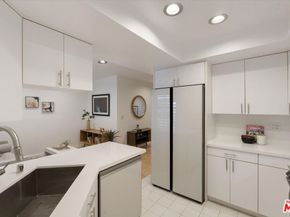 806 Washington Avenue, Santa Monica CA 90403