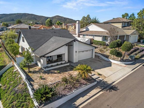 11467 Aliento Ct, San Diego CA 92127
