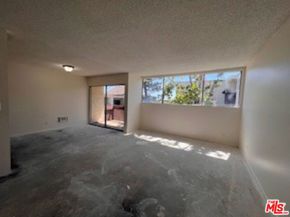 6050 Canterbury Drive F208, Culver City CA 90230