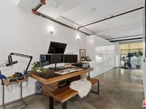 1046 Princeton Drive 105, Marina Del Rey CA 90292