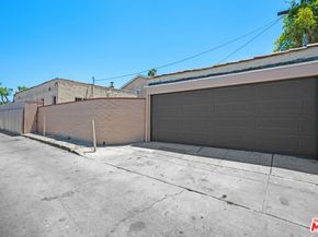 637 N Detroit Street, Los Angeles CA 90036