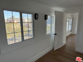 1454 W 28th Street, Los Angeles CA 90007