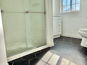 1454 W 28th Street, Los Angeles CA 90007