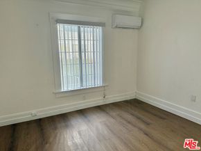 1454 W 28th Street, Los Angeles CA 90007