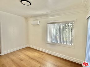 1454 W 28th Street, Los Angeles CA 90007