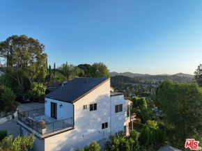 4927 Alatar Drive, Woodland Hills CA 91364