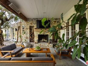 664 Elkins Road, Los Angeles CA 90049
