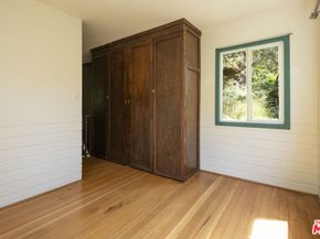 1854 Jewett Drive, Los Angeles CA 90046