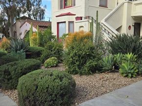 1013 S Curson Avenue, Los Angeles CA 90019