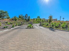 1218 Sunrise View 105, San Marcos CA 92078